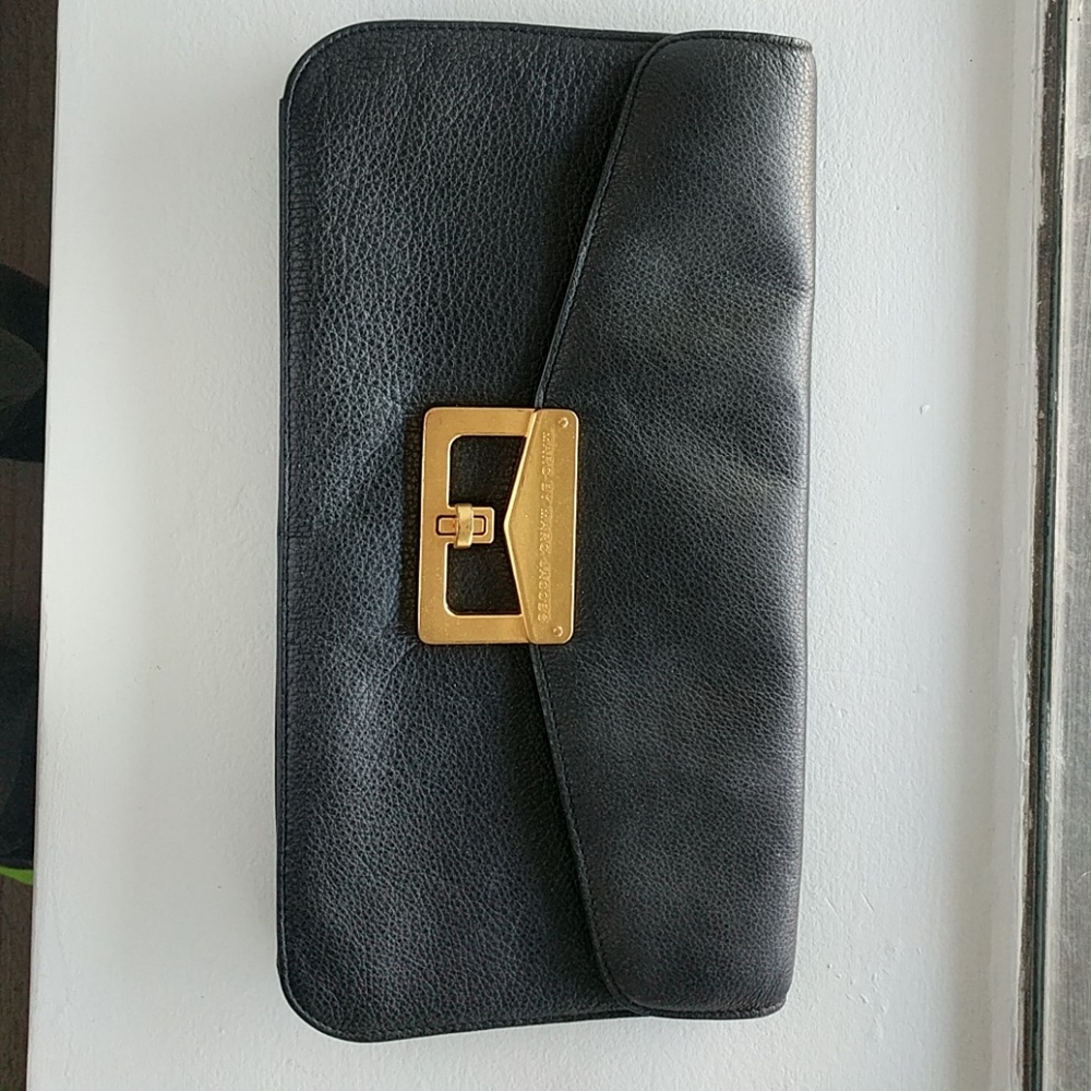 Marc Jacobs black leather clutch